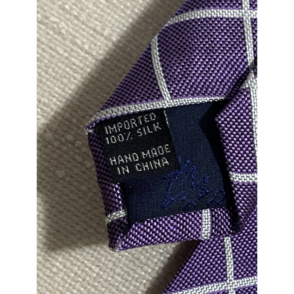 JOS A BANK Executive Collection 100% Silk Tie Silver/Purple Formal Dress‎ Tie - Picture 5 of 8